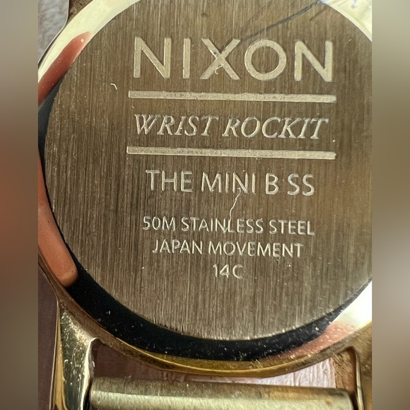 Nixon Ladies Watch Wrist Rockit The Mini B SS Good Bracelet and Dial - Picture 10 of 13